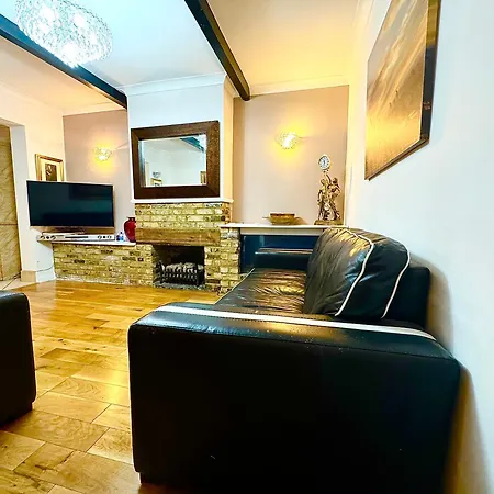 Appartement Lime Tree House à Hounslow Extérieur photo
